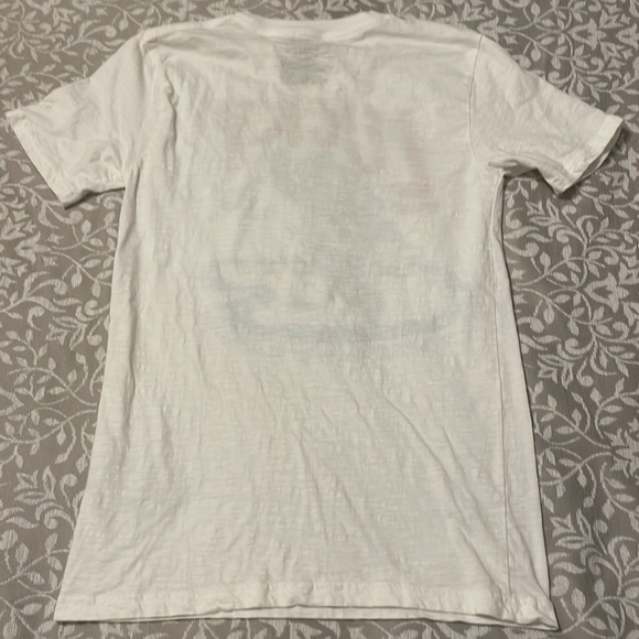 Skater tee 🛹 size Large - Picture 5 of 5